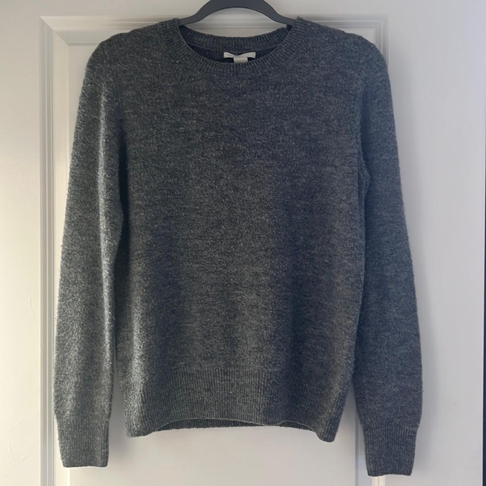 Basic H&M Gray Sweater